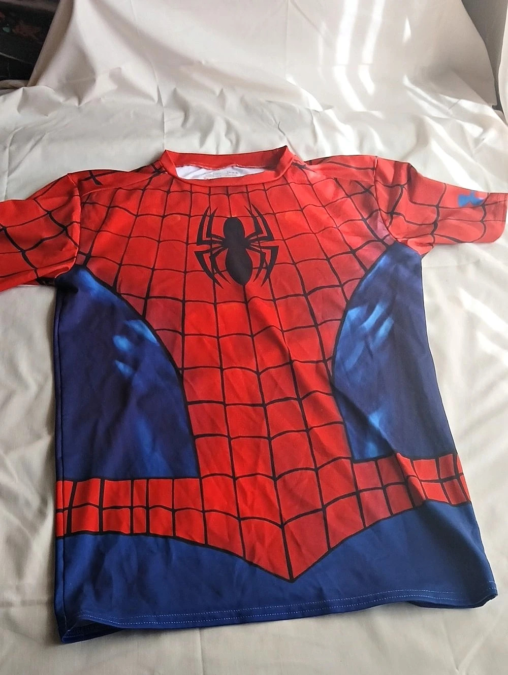 Under Armour Alter Ego Spider-Man HeatGear Compression Shirt Boys Large Red &